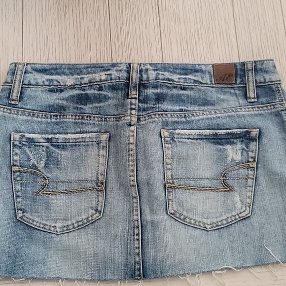 American Eagle skirt - Picture 2 of 4